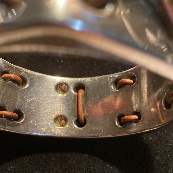 (925-sterling & Leather) Vintage Santa Fe Leather and Silver Bangle - Picture 4 of 7